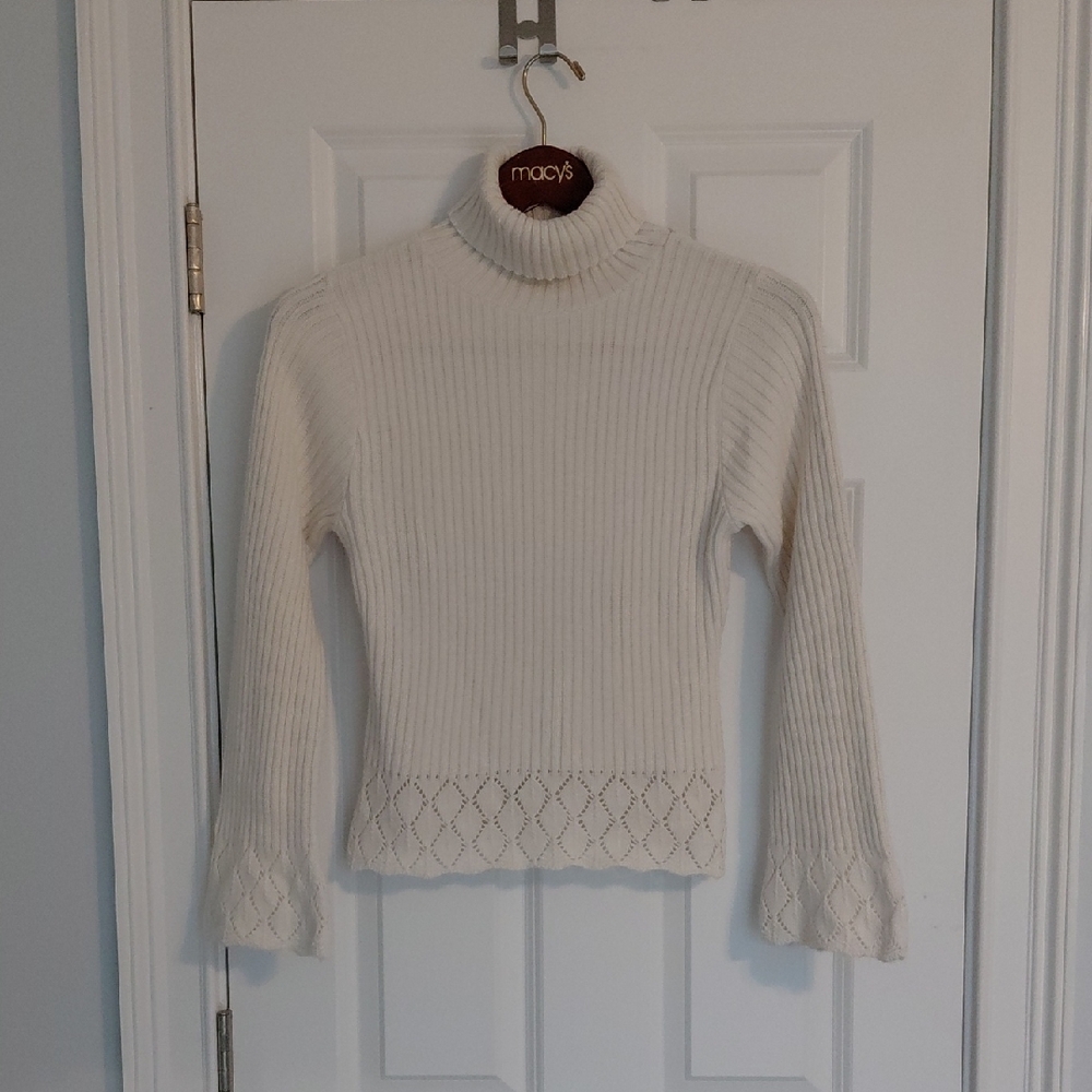 Great American Sweater Co. White Ribbed Turtleneck Sweater with Lace Hem, Size L - Picture 1 of 4